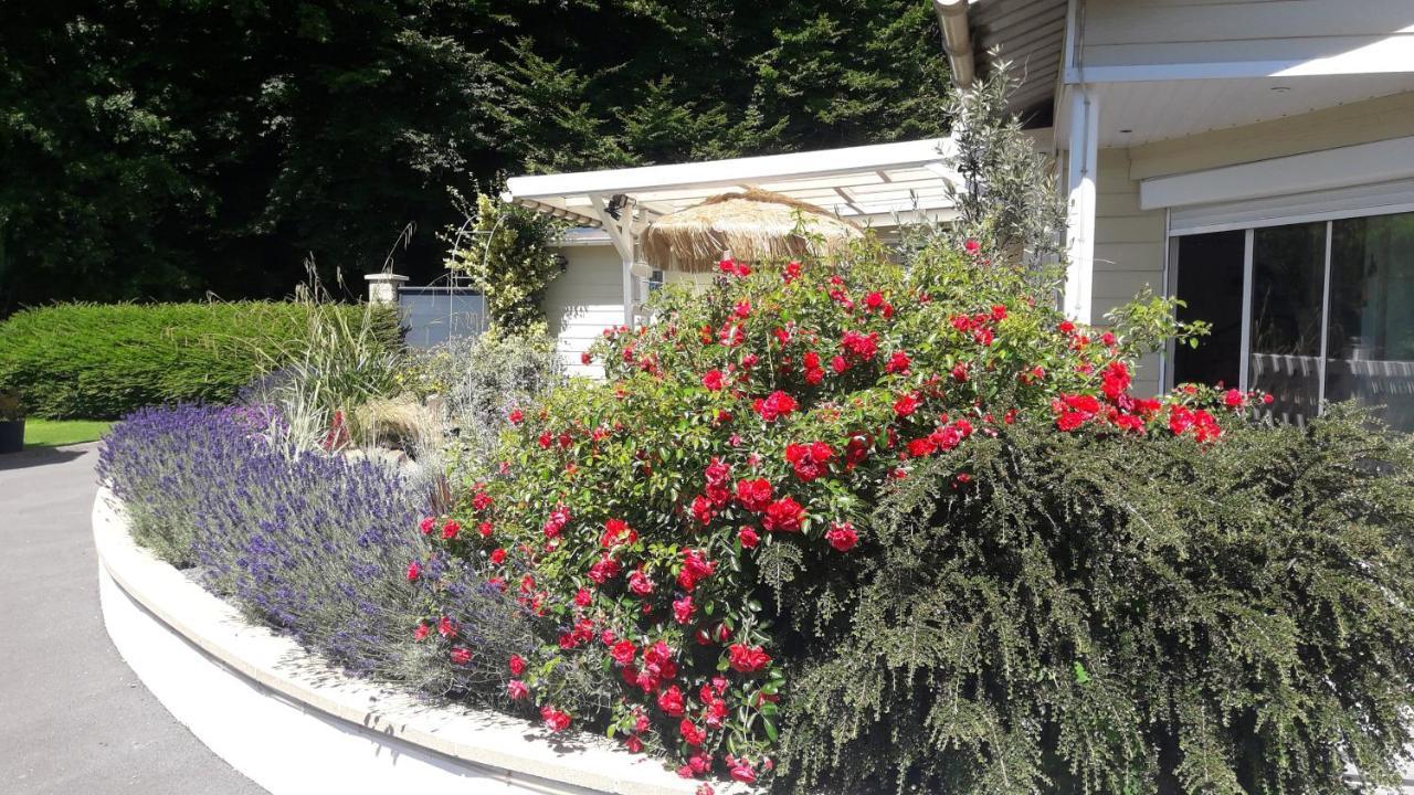 Relais Des Tourterelles Bed & Breakfast La Neuville-aux-Joutes Luaran gambar